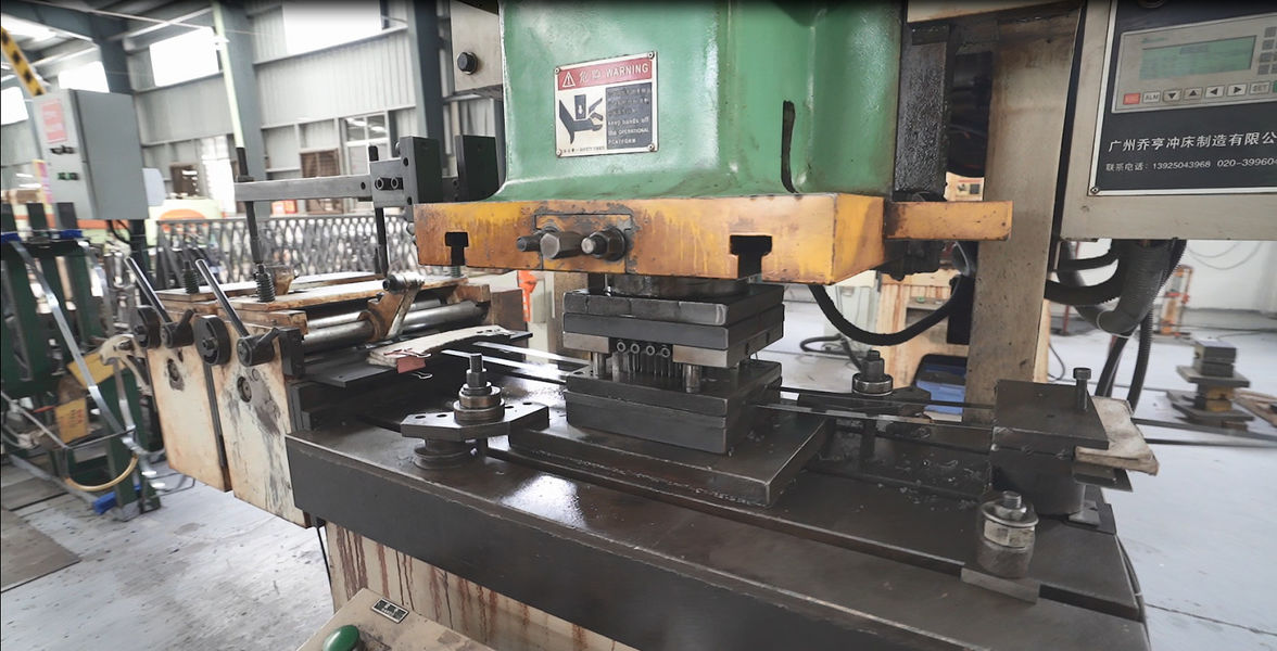 SINSEUNG TOOLS（QINGDAO） CORPORATION lini produksi pabrikan