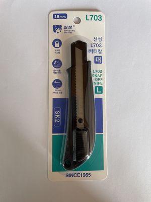 Beli Ergonomis ABS Alloy 18mm Utility Knife Custom Blade Guard 100Mm Drop Point Blade pembuatan online