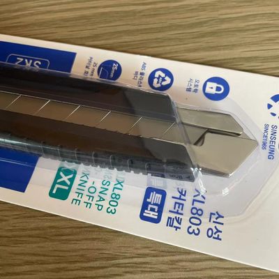 Beli Hitam 25mm Snap Off Utilitas Pisau Untuk Memotong Berbagai Bahan pembuatan online