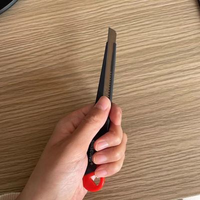 Beli Pisau utilitas retractable dengan pisau baja SK2 untuk film mobil dan lembaran plastik pembuatan online