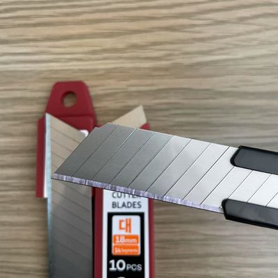 Beli 14 Segmen Pisau pemotong perak 18mm untuk pemotongan yang tahan lama dan tahan lama pembuatan online