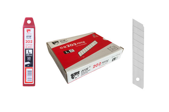 Precision Cut SK2 Steel Silver 18mm Cutter Blades Untuk Pemotongan Rincian Dari Korea Selatan