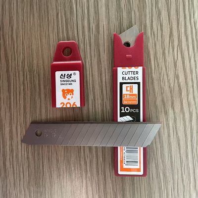 Perak 18mm pisau pemotong dengan ketebalan 0,5 mm dan sudut 60 °