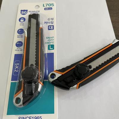 Multifunctional 18mm Snap Off Knife Untuk Bilah 18mm Standar