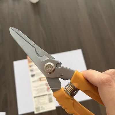 Gunting Pemangkas Taman 203mm Pegangan Ergonomis Pegangan Nyaman Untuk Tugas Berkebun Profesional